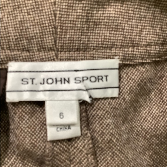 St. John Sport 100% Wool Blazer Pant Suit Set - Picture 8 of 10